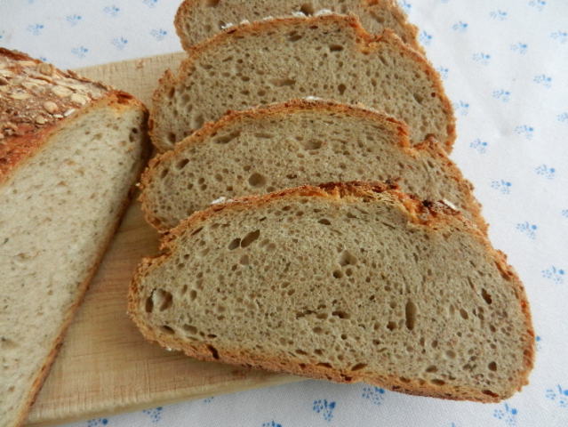 Alpen-Gewürzbrot • Brotbackforum - Die Hobbybäckerei