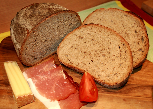 Weizenmischbrot-Alltagsbrot • Brotbackforum - Die Hobbybäckerei