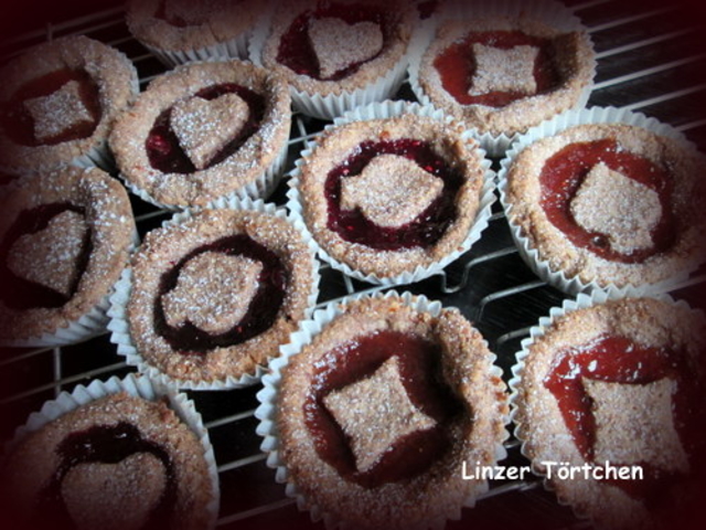 Linzer Törtchen • Brotbackforum - Die Hobbybäckerei