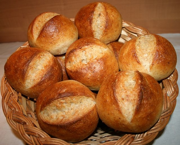 Buttermilchbrötchen mit Dinkel • Brotbackforum - Die Hobbybäckerei
